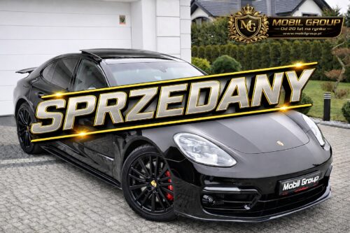 PORSCHE PANAMERA GTS 460 KM