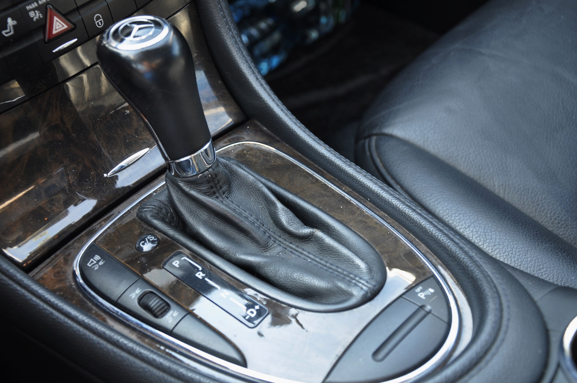 MERCEDES CLS 350 AMG 4 matic 272 KM - obrazek 24