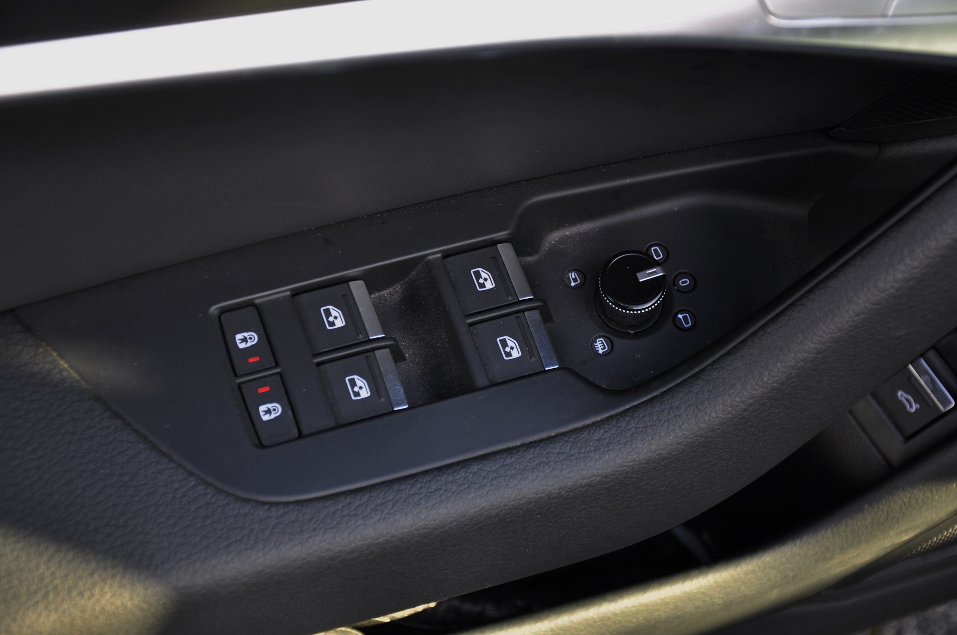 AUDI A6 AVANT S LINE 50 TDI mHEV Quattro Tiptronic 286 KM - obrazek 42