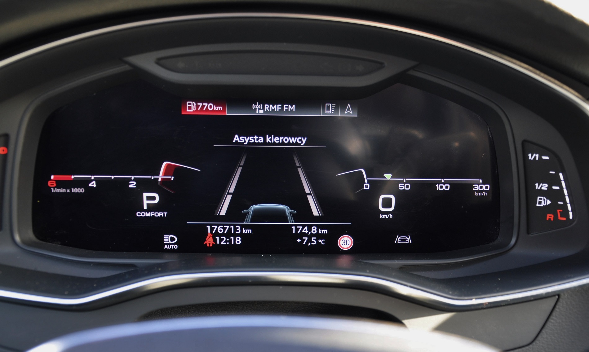 AUDI A6 AVANT S LINE 50 TDI mHEV Quattro Tiptronic 286 KM - obrazek 48