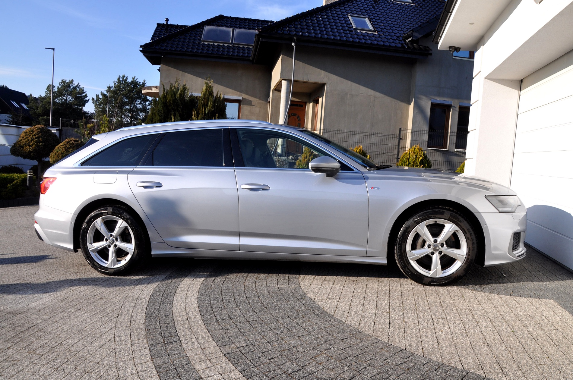 AUDI A6 AVANT S LINE 50 TDI mHEV Quattro Tiptronic 286 KM - obrazek 6