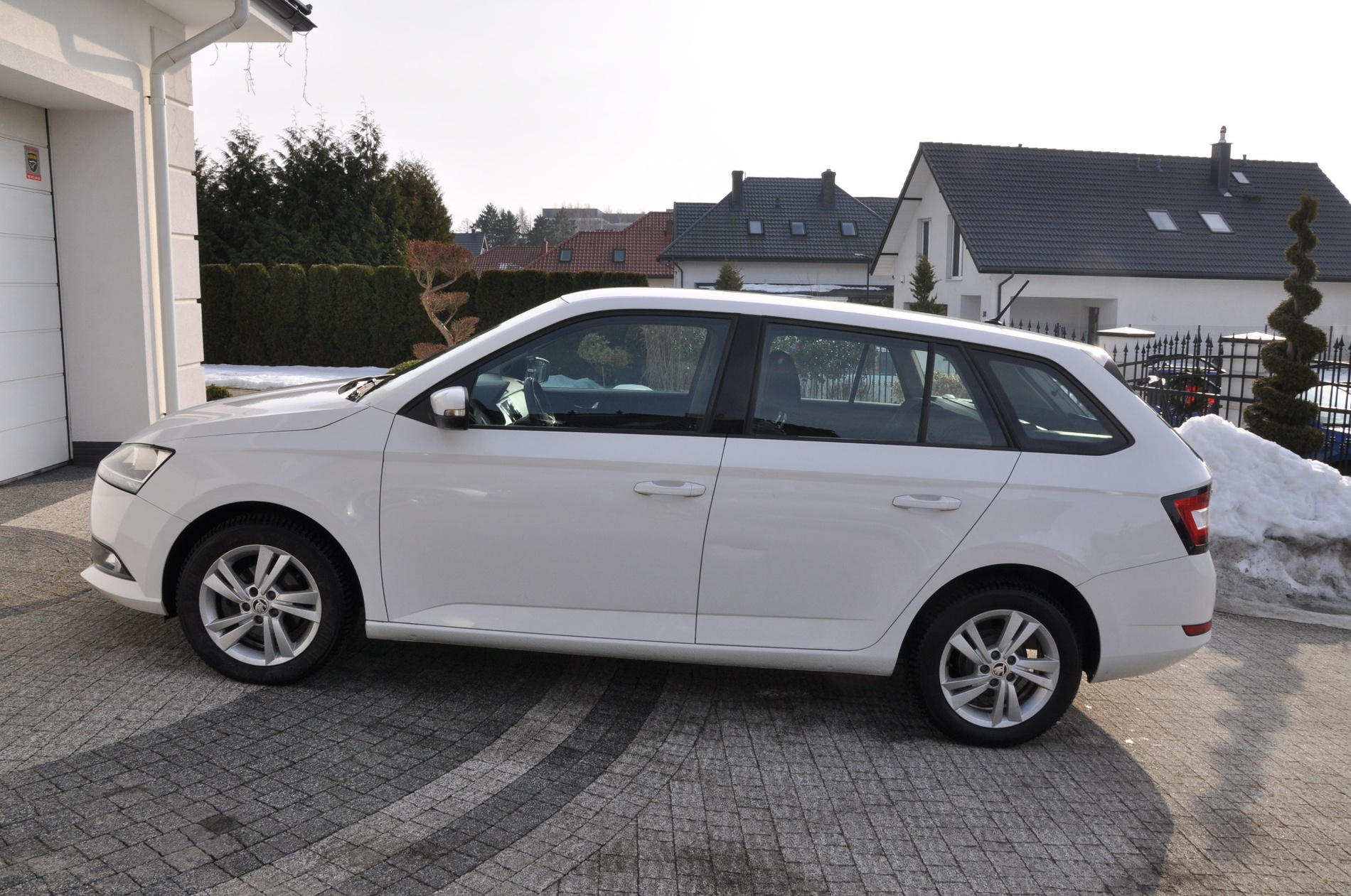 Skoda Fabia Kombi 1.0 TSI Ambition 95 KM - obrazek 7