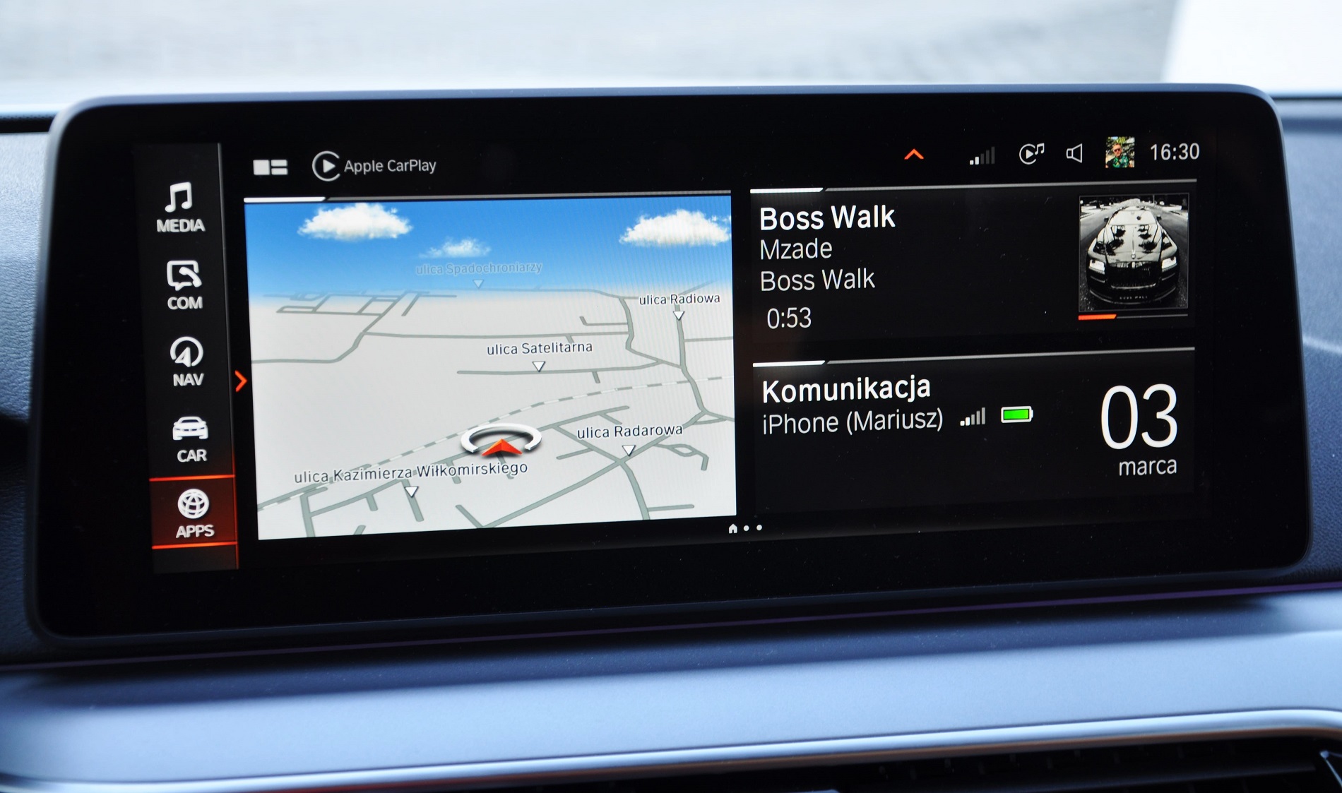 BMW 520D xDrive Touring 190 KM - obrazek 44