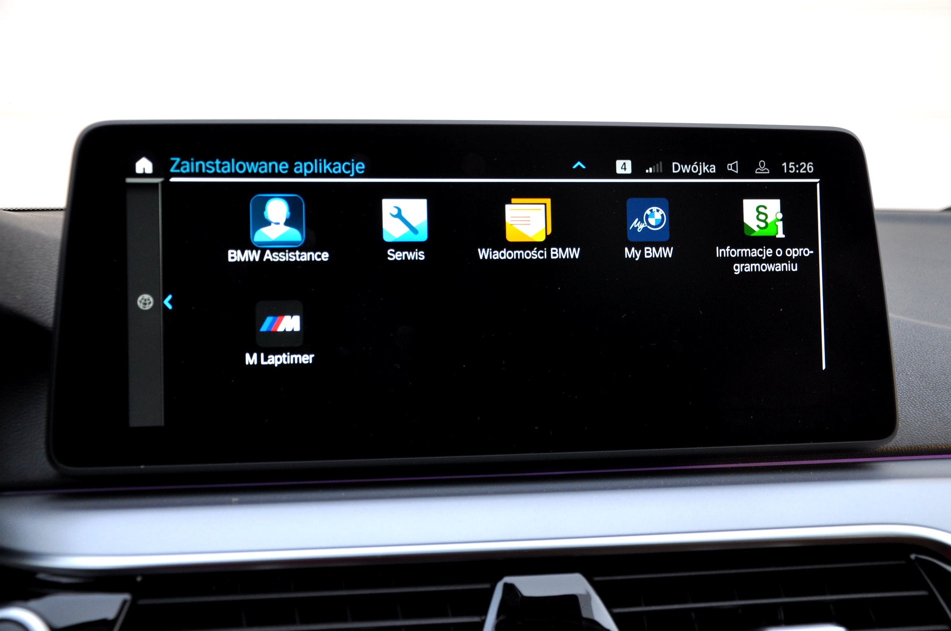 BMW 520D xDrive Touring 190 KM - obrazek 32