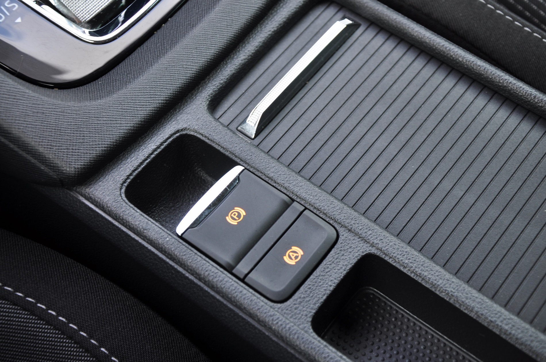 Skoda Octavia 1.0 TSI e-Tec Ambition DSG 110 KM - obrazek 34