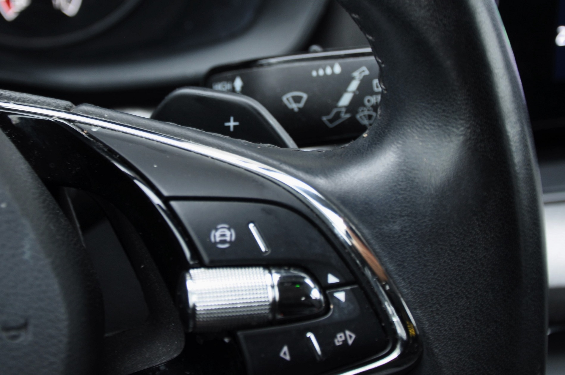 Skoda Octavia 1.0 TSI e-Tec Ambition DSG 110 KM - obrazek 40