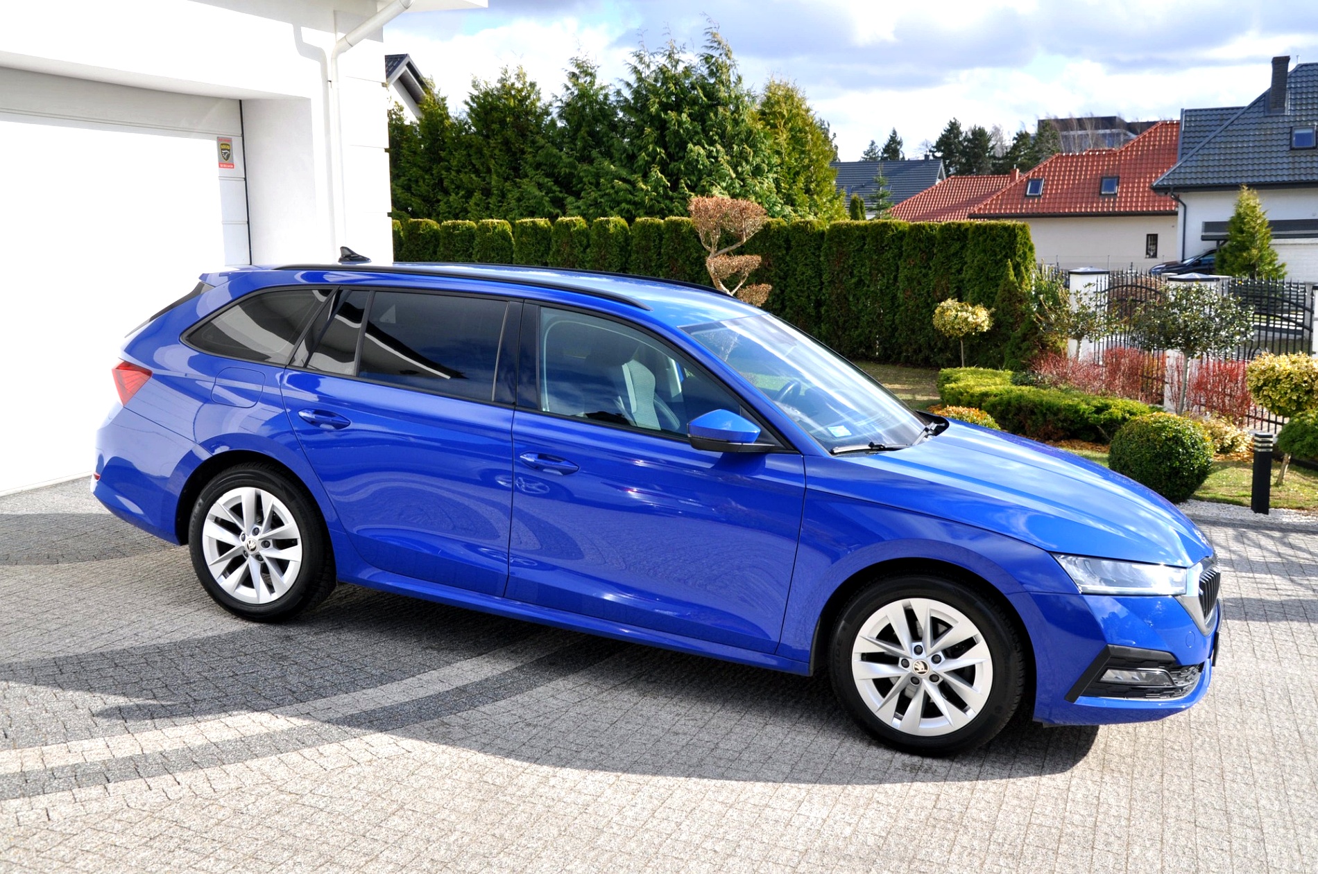 Skoda Octavia 1.0 TSI e-Tec Ambition DSG 110 KM - obrazek 6