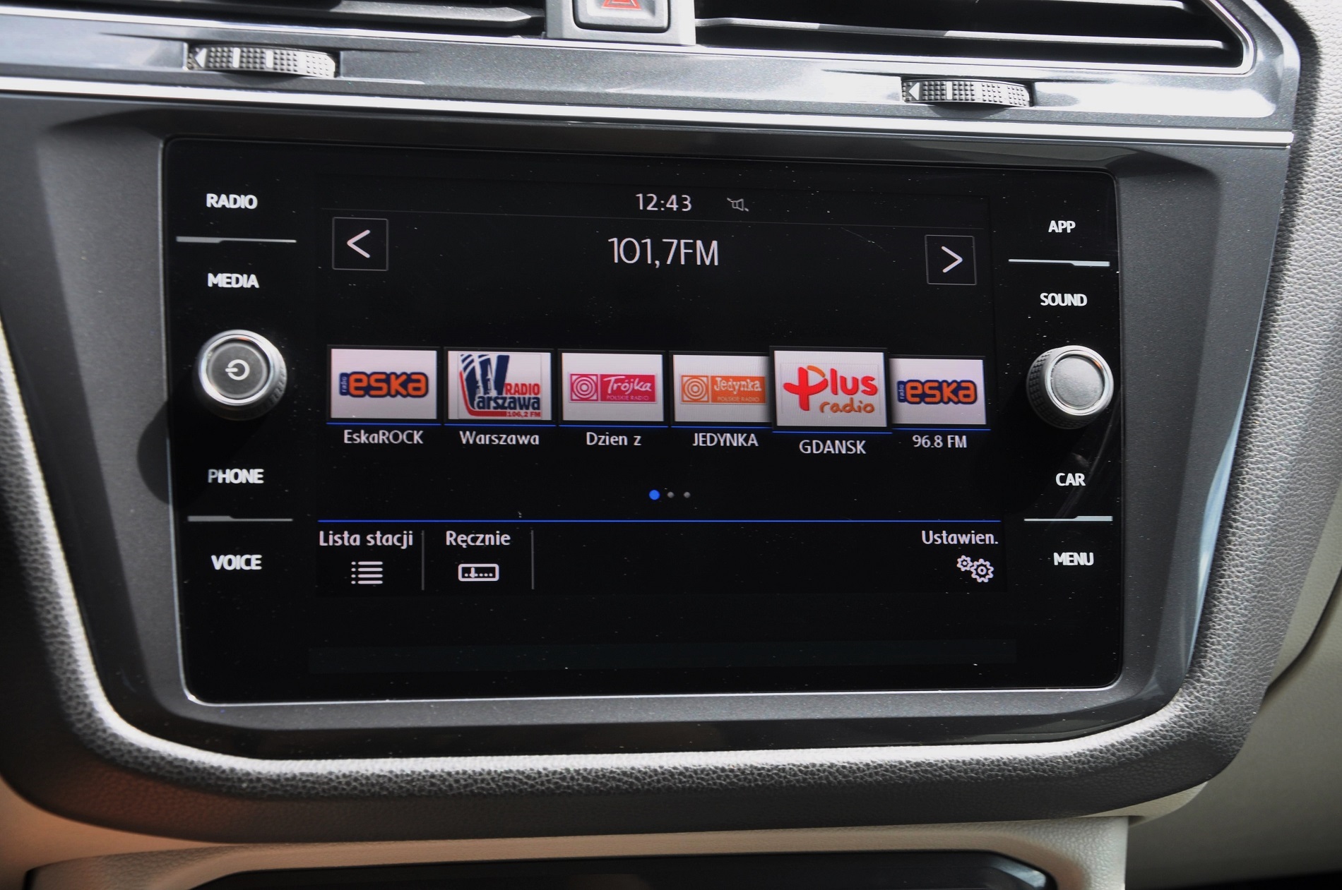 VW TIGUAN ALLSPACE 2.0 TDI Comfortline DSG 150 KM - obrazek 36