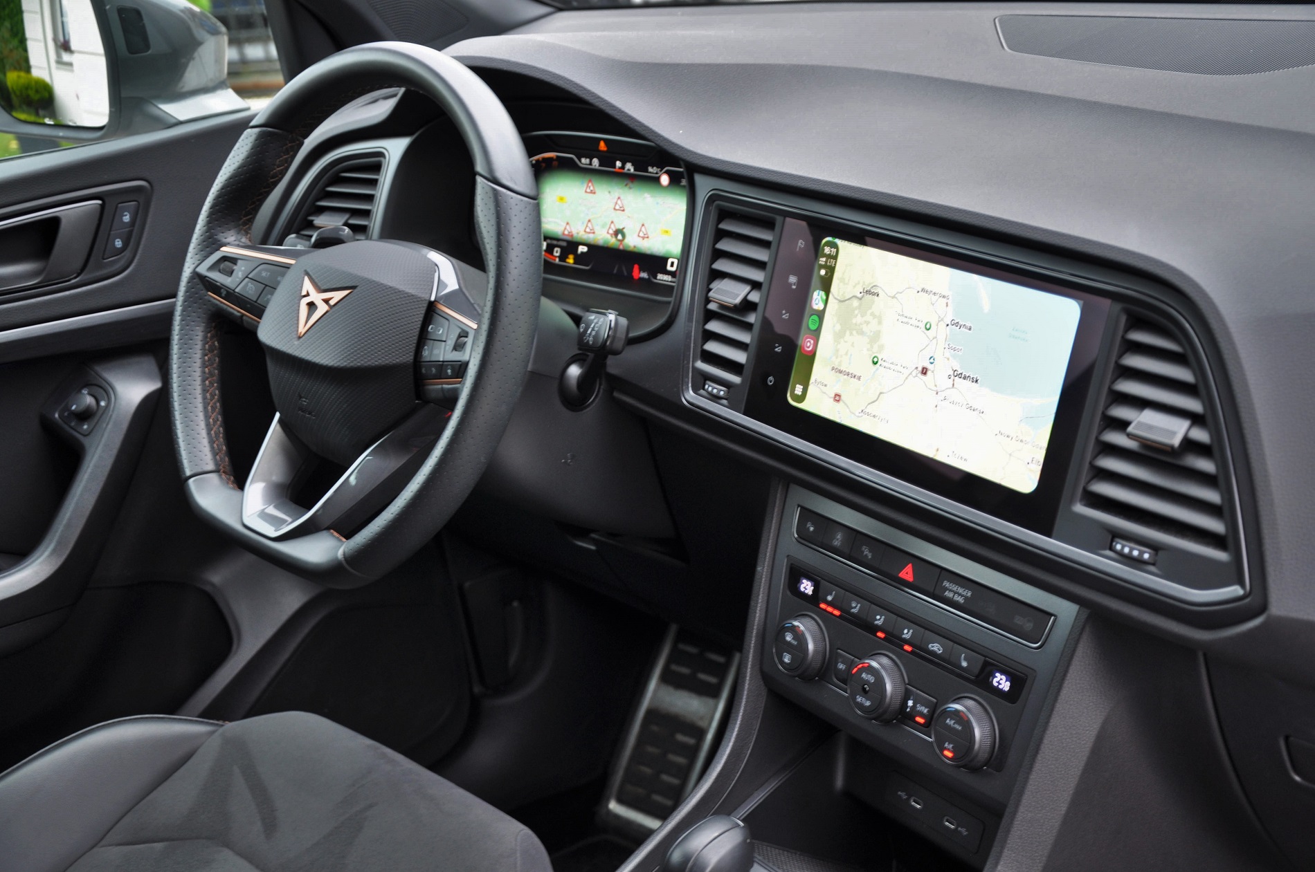 CUPRA ATECA 1.5 TSI DSG - obrazek 13