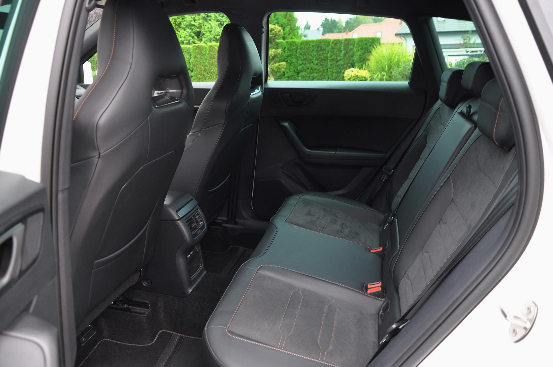 CUPRA ATECA 1.5 TSI DSG - obrazek 16