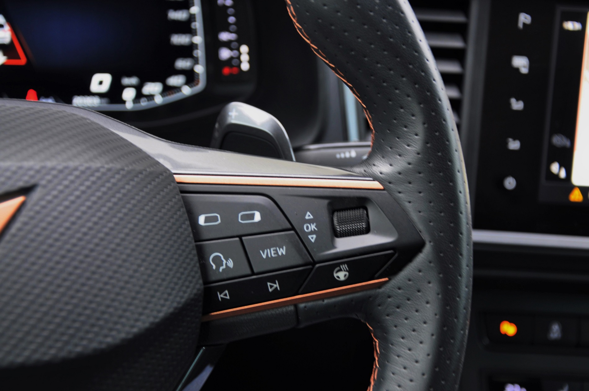 CUPRA ATECA 1.5 TSI DSG - obrazek 20