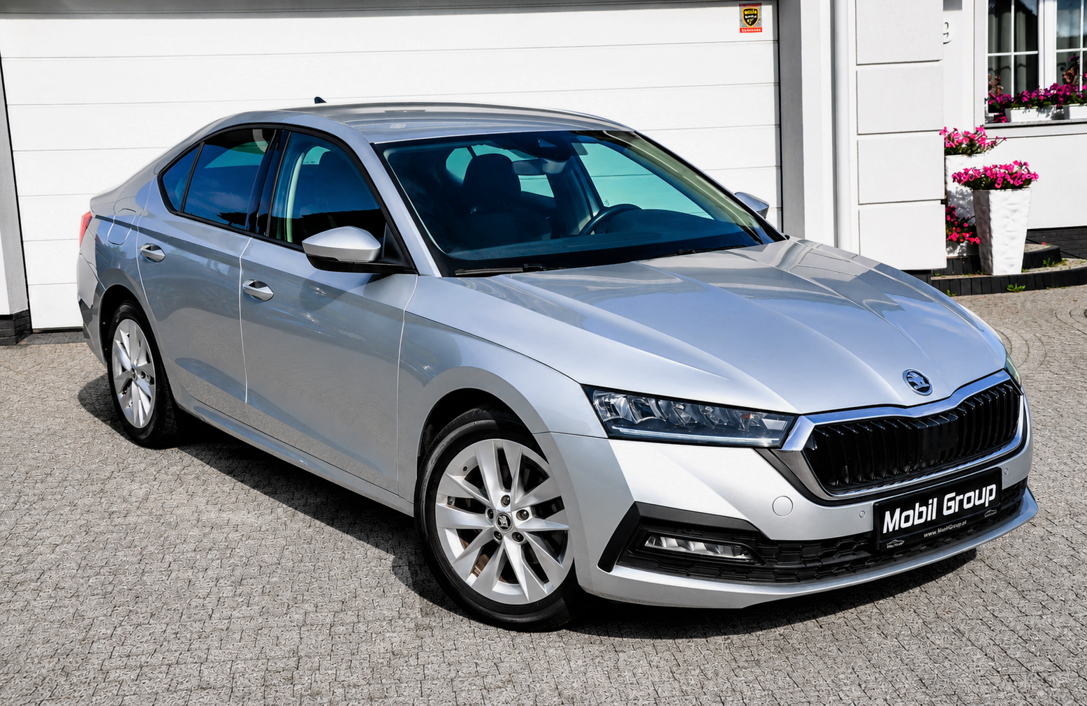 Skoda Octavia DSG 2.0 TDI Selection Ambition 115 KM - obrazek 4