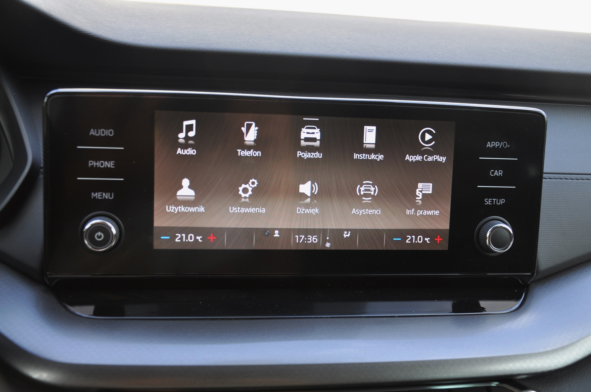Skoda Octavia DSG 2.0 TDI Selection Ambition 115 KM - obrazek 23