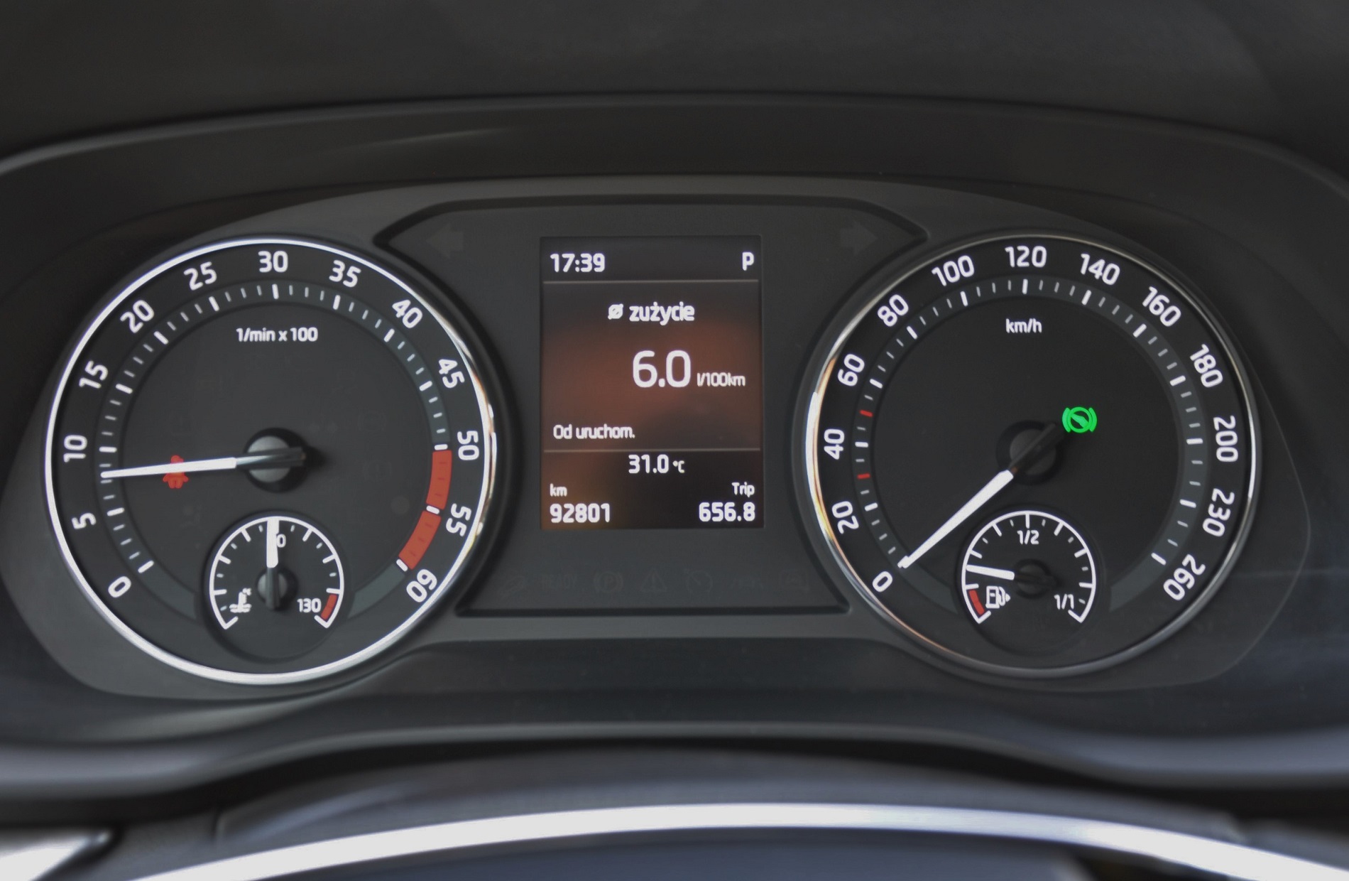 Skoda Octavia DSG 2.0 TDI Selection Ambition 115 KM - obrazek 37