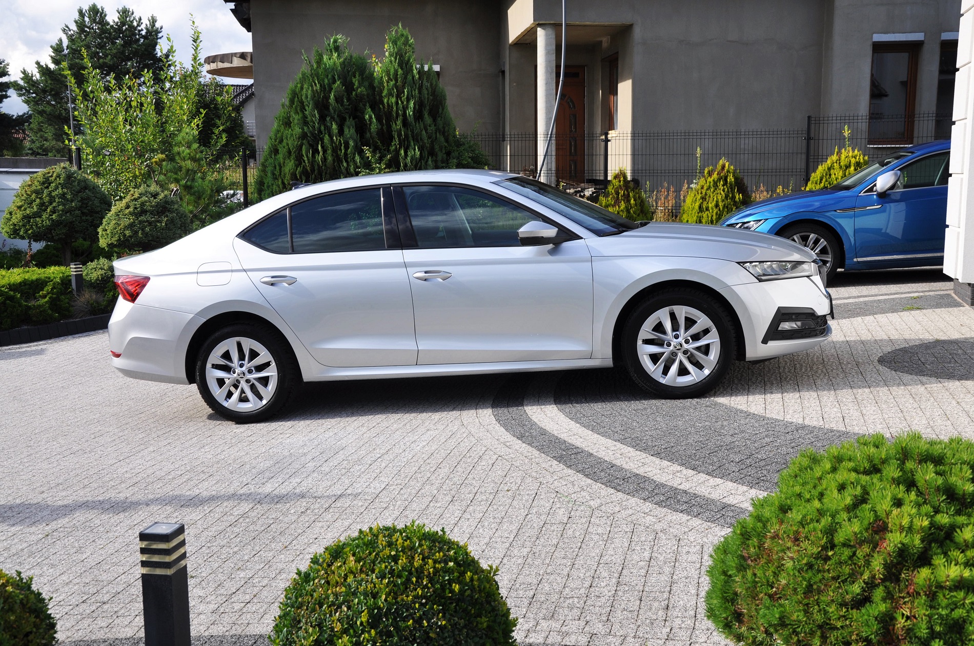 Skoda Octavia DSG 2.0 TDI Selection Ambition 115 KM - obrazek 7