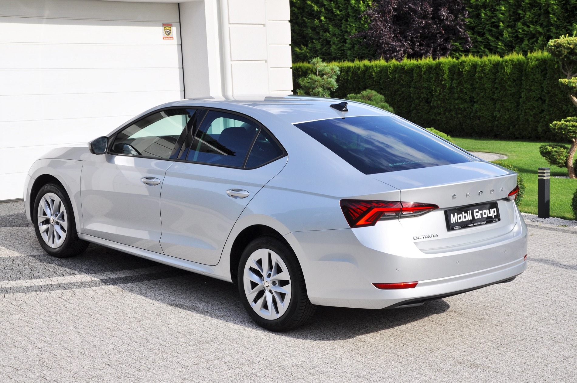Skoda Octavia DSG 2.0 TDI Selection Ambition 115 KM - obrazek 10