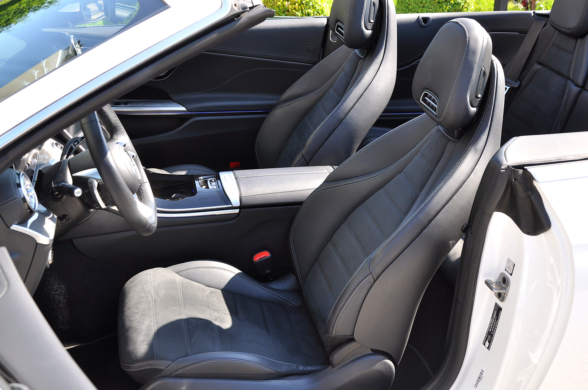 MERCEDES CLE CABRIO 200 AMG mHEV 204 KM+23KM - obrazek 18