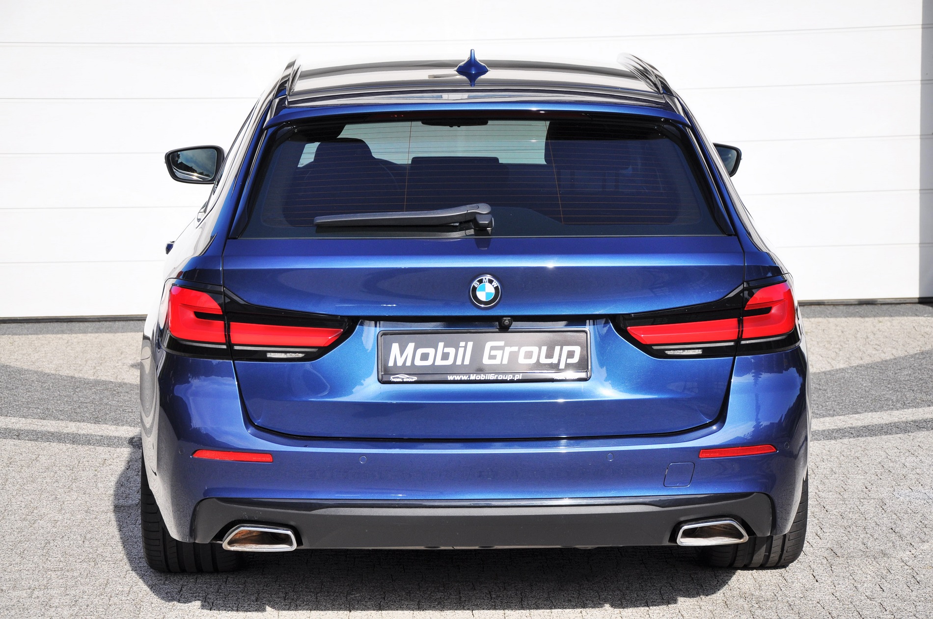 BMW 520D mHEV Touring Business Class 190 KM - obrazek 9