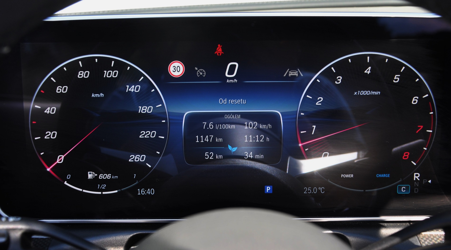 MERCEDES CLE CABRIO 200 AMG mHEV 204 KM+23KM - obrazek 42
