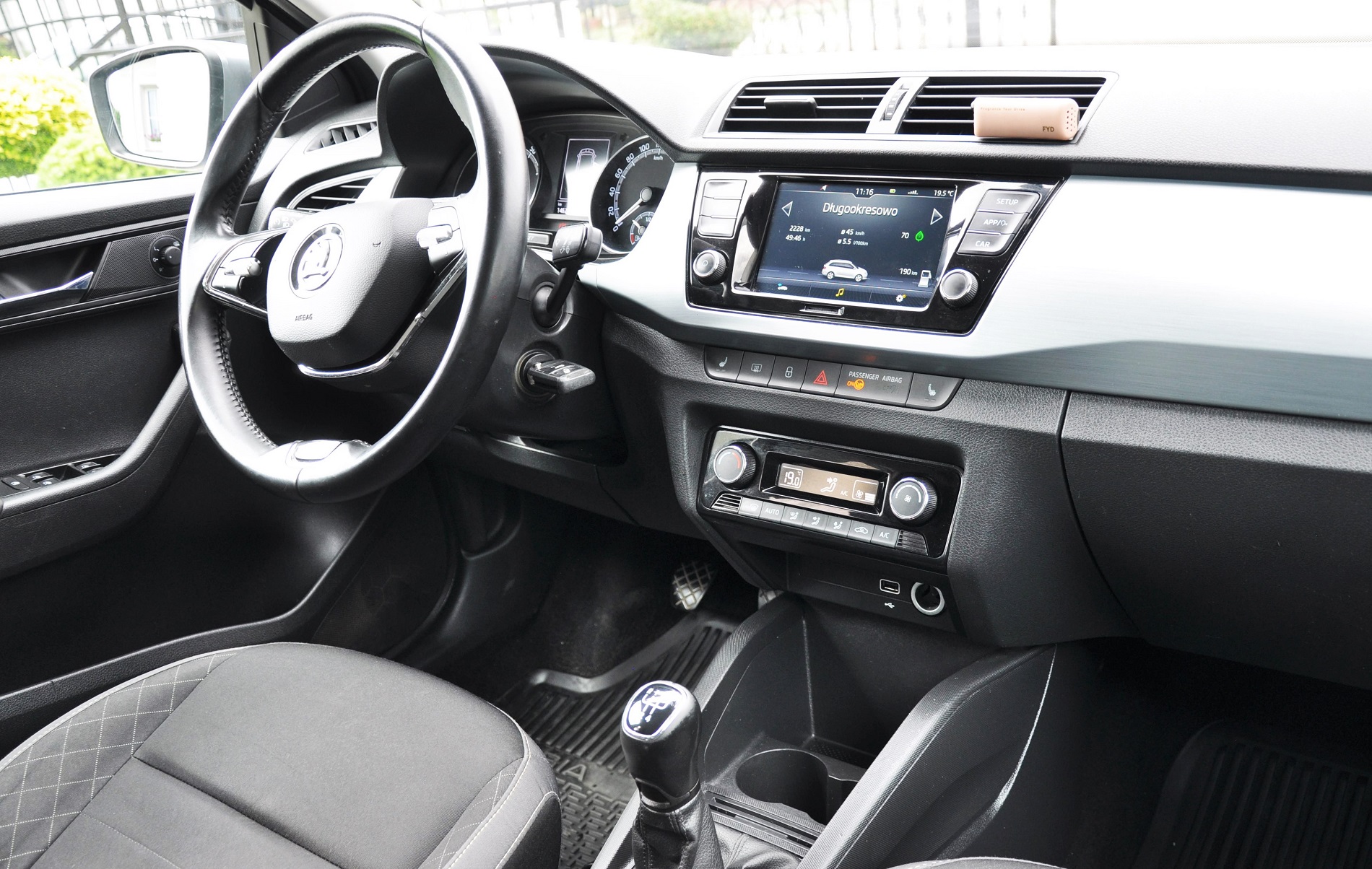 Skoda Fabia 1.0 TSI Ambition Plus 95 KM - obrazek 13