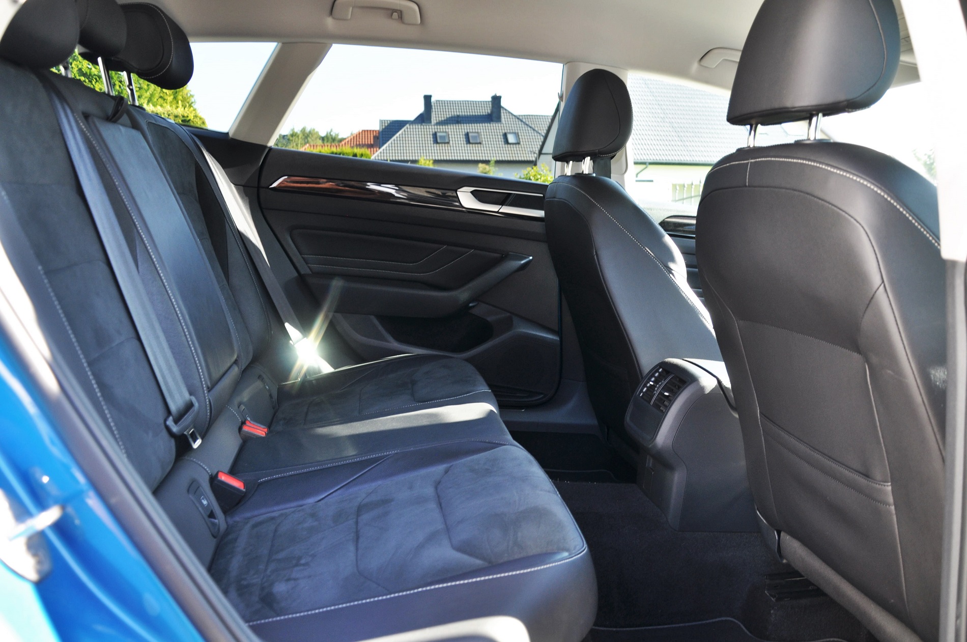 VW ARTEON SHOOTING BRAKE Elegance 2.0 TSI DSG 190 KM - obrazek 16