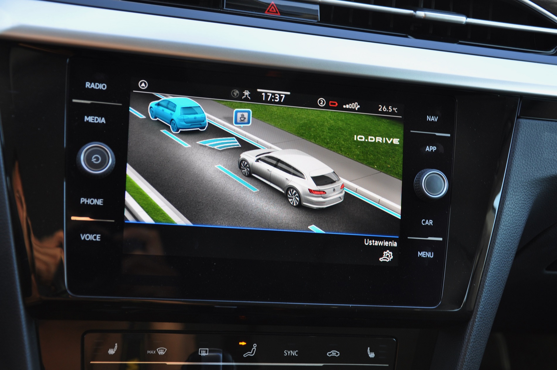 VW ARTEON SHOOTING BRAKE Elegance 2.0 TSI DSG 190 KM - obrazek 28