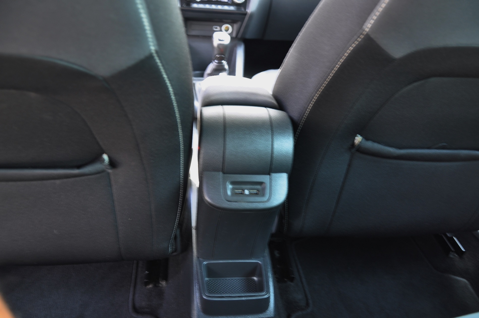 Skoda Fabia 1.0 TSI Ambition Plus 95 KM - obrazek 35