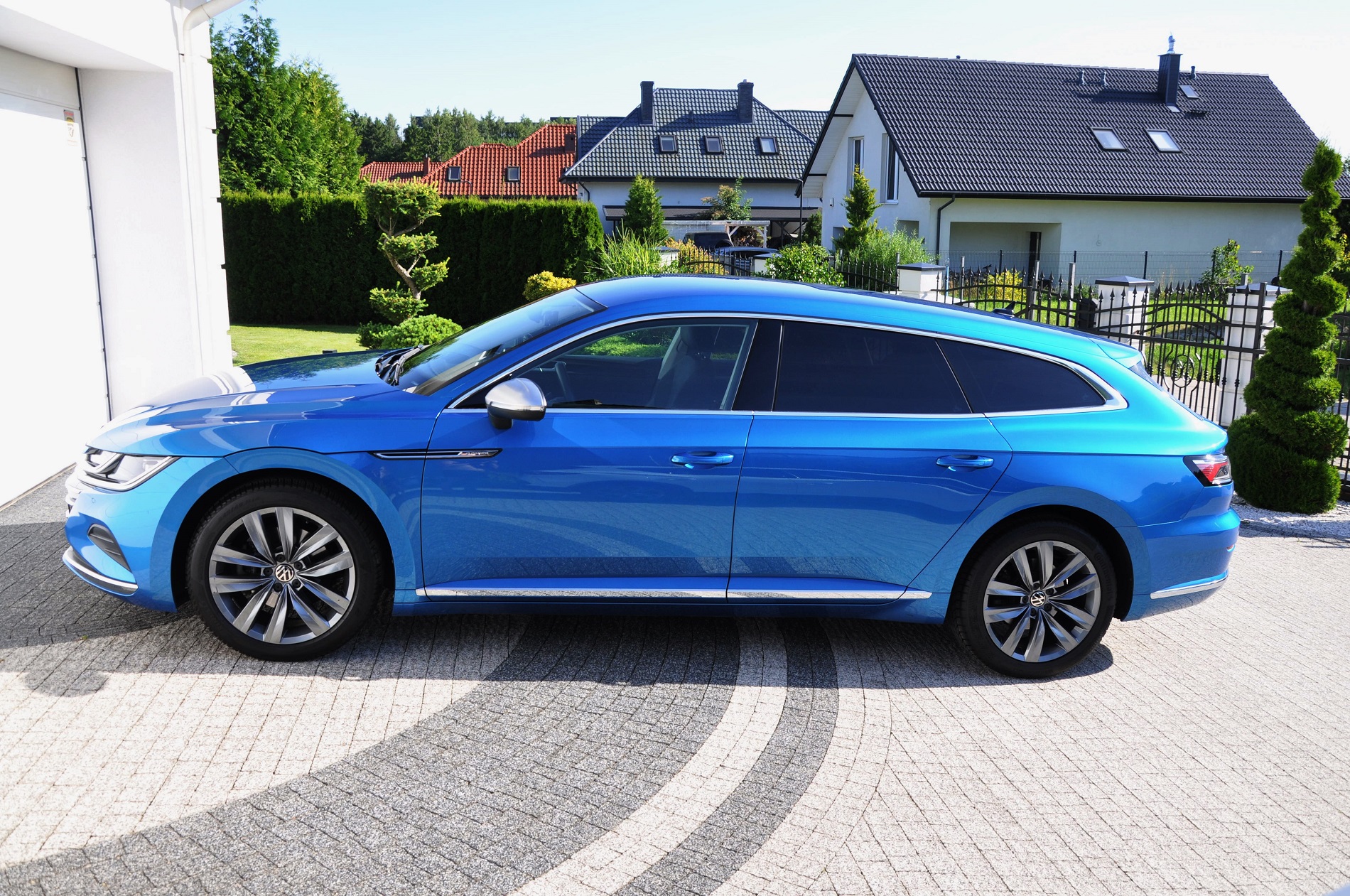 VW ARTEON SHOOTING BRAKE Elegance 2.0 TSI DSG 190 KM - obrazek 7