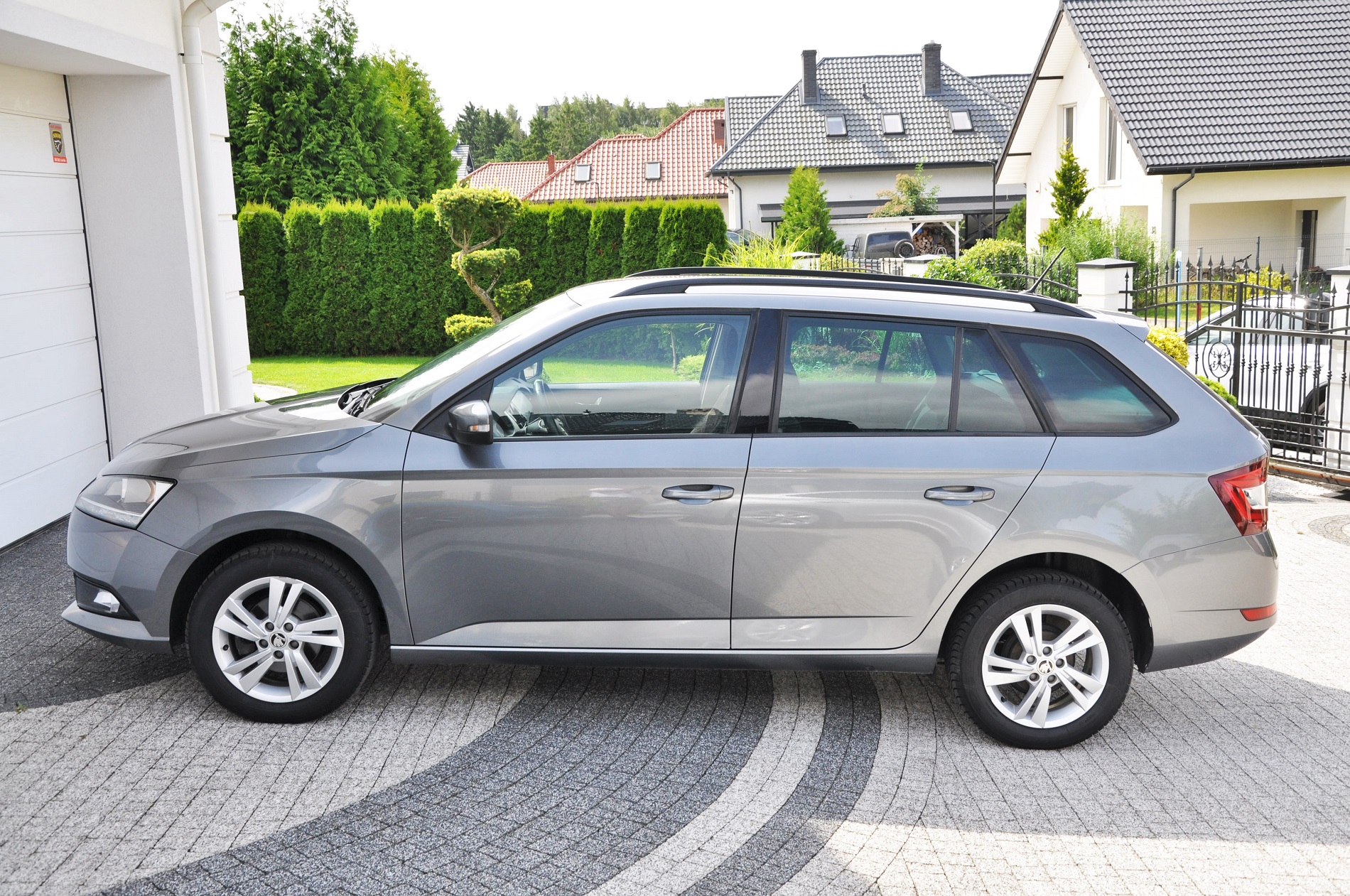 Skoda Fabia 1.0 TSI Ambition Plus 95 KM - obrazek 7