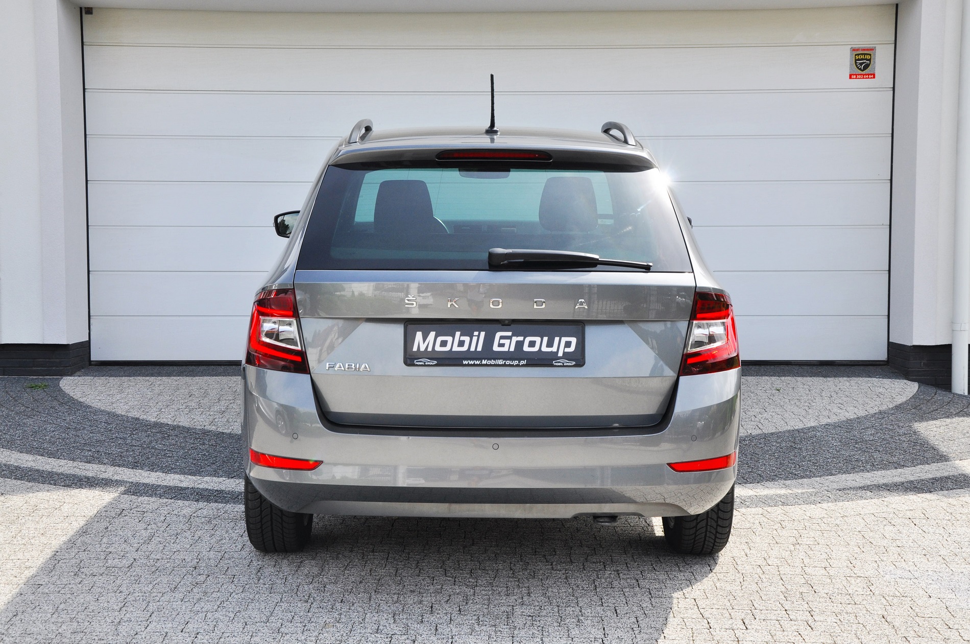 Skoda Fabia 1.0 TSI Ambition Plus 95 KM - obrazek 9
