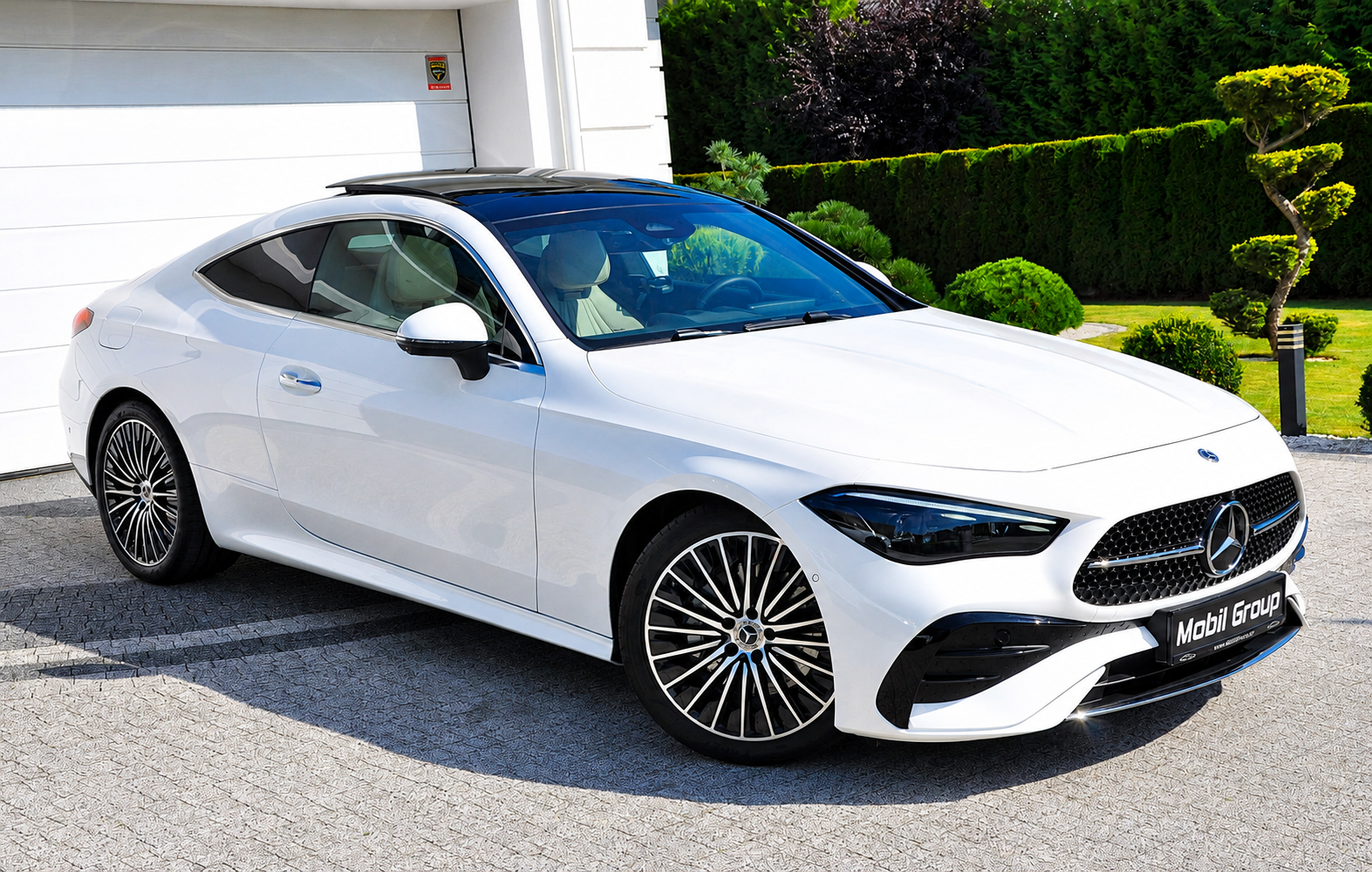 MERCEDES CLE COUPE 200 AMG mHEV 204 KM+23KM - obrazek 2